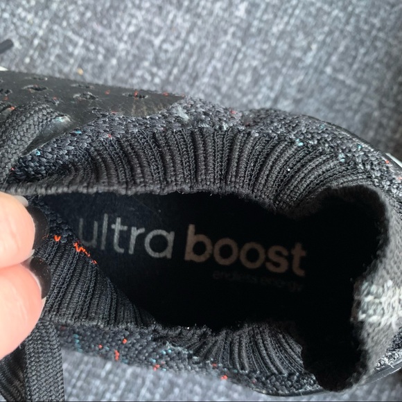 Adidas | Ultra Boost - Picture 2 of 6